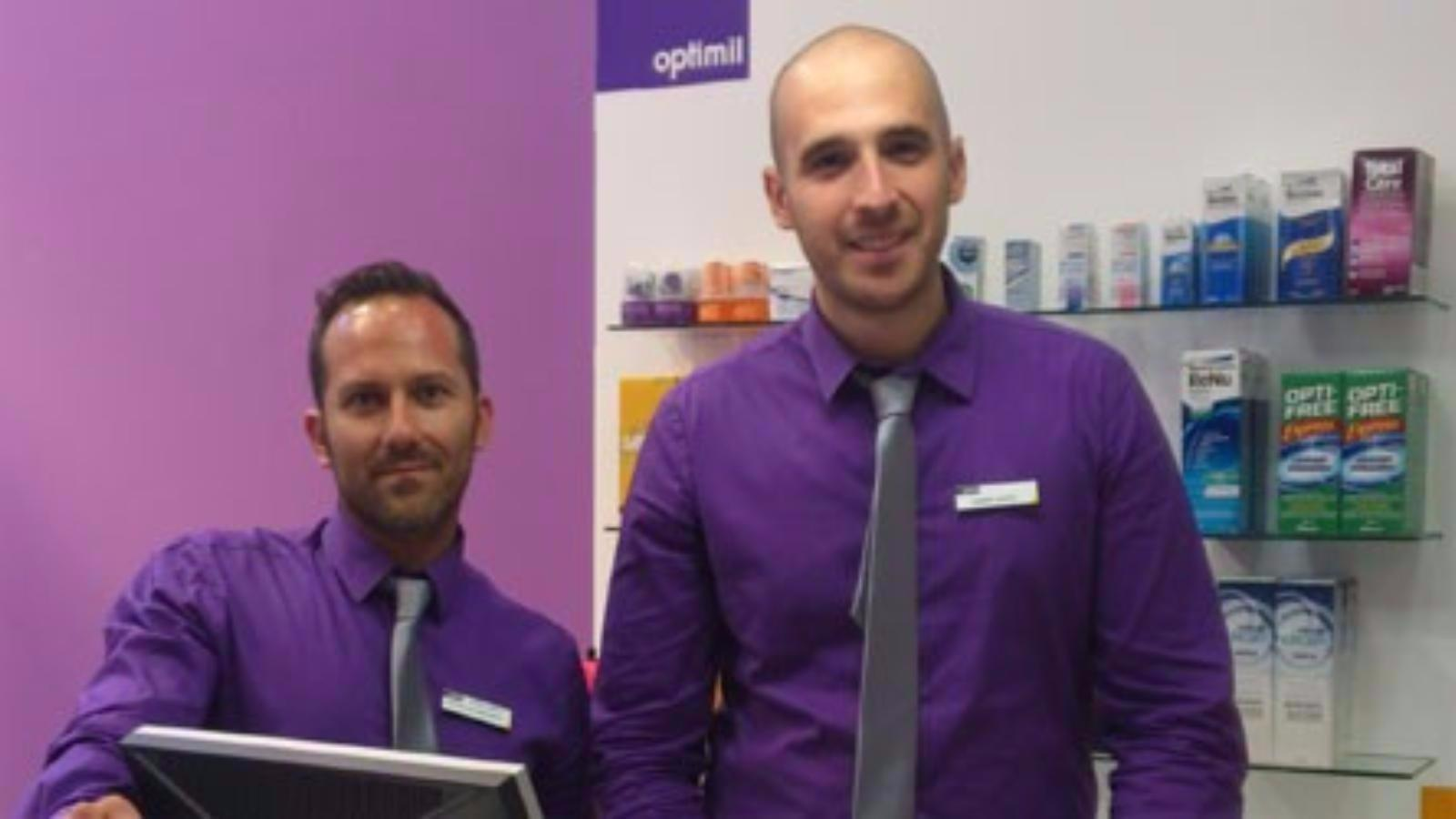 Pedro y Gabriel, los encargados de su atención personalizada en óptica Optimil Armengual