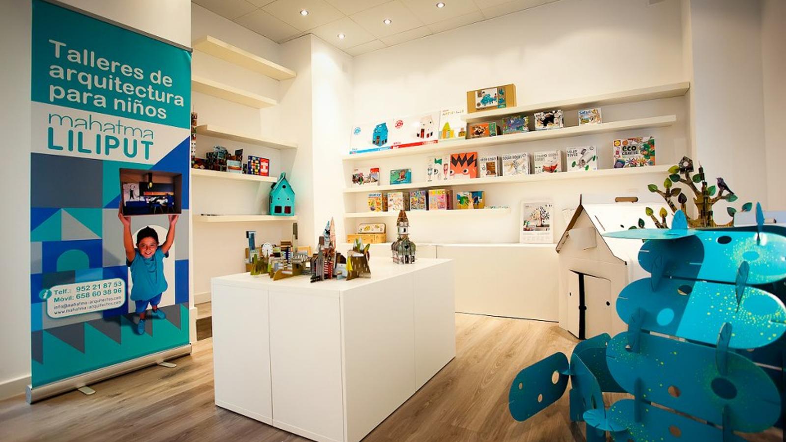 Arte, creatividad e innovación. Un rincón de venta de material didáctico y juguetes creativos