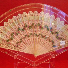 ABANICO DE NIÑA DE HUESO DEL SIGLO XIX