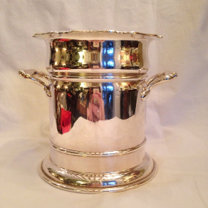 BOTELLERO DE METAL PLATEADO DEL SIGLO XX